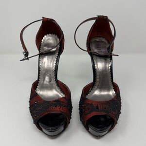 SHI by Journey Red w/ Black Lace Peep-Toe Heels 
Measures‎ like a Size 7.5